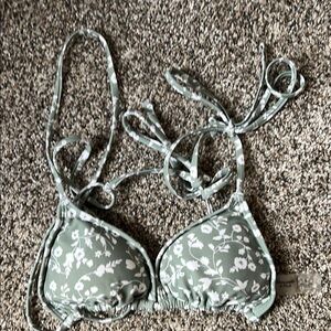 Abercrombie & Fitch bikini top